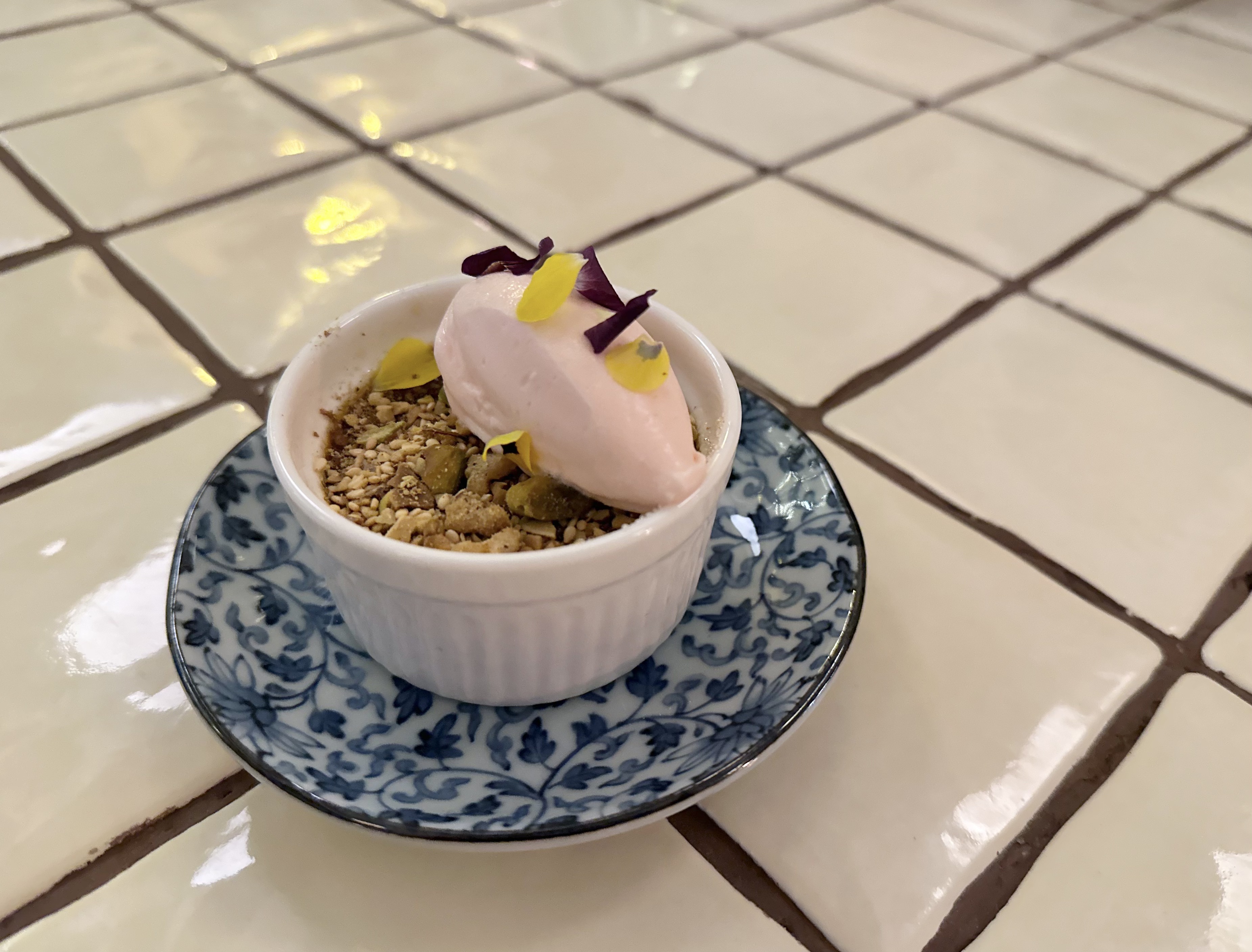 2248F5C4-6E77-4186-A102-6E99A957AC57_1_201_a