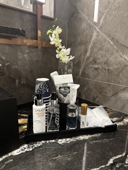 877670EE-A200-44D9-9DCF-A9D1039F6C51