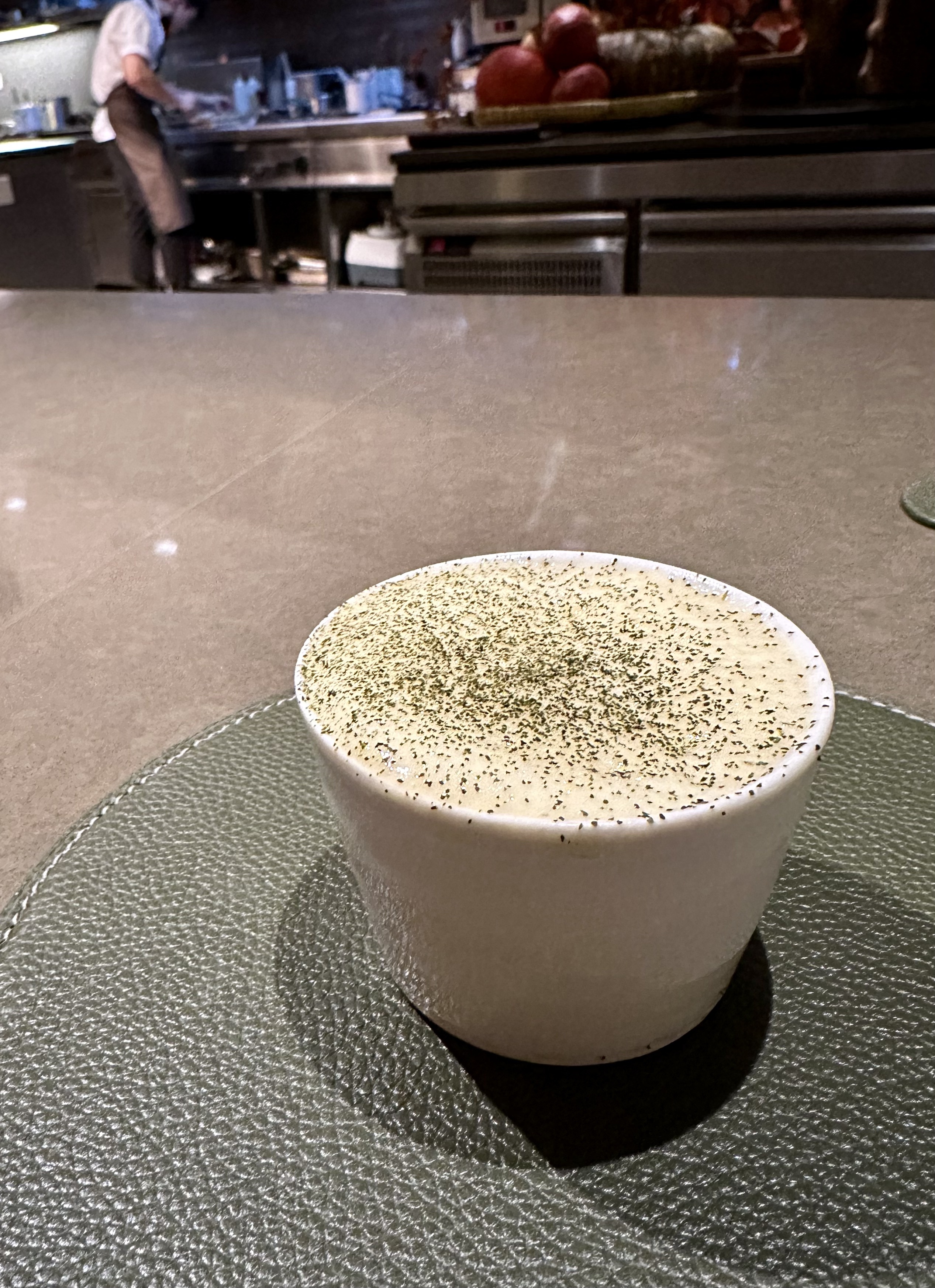 AAC2F5F6-2ACA-4F8E-96D6-791223570CA9_1_201_a