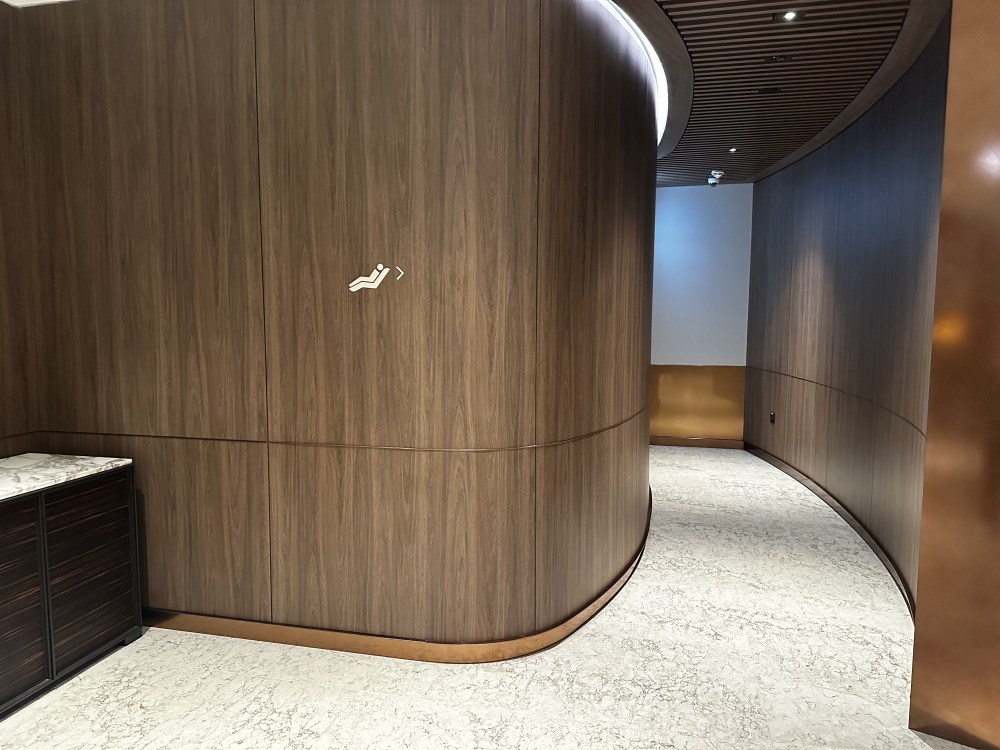 D197DF57-D820-43D0-86BD-5AA70A6D2498