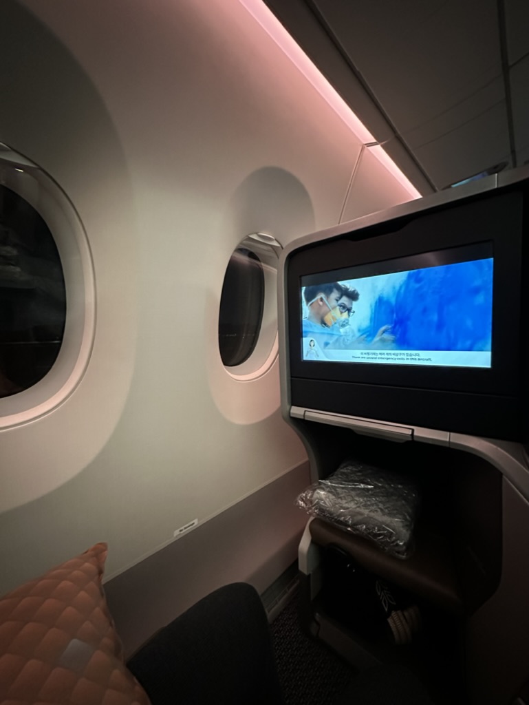 DCAEA55A-84BE-48BD-A4A1-5CCBC10E5477_1_105_c