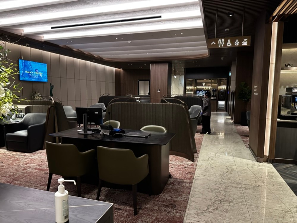 F96A4492-2D9B-4E21-AFAF-44D58BDC17E3_1_105_c