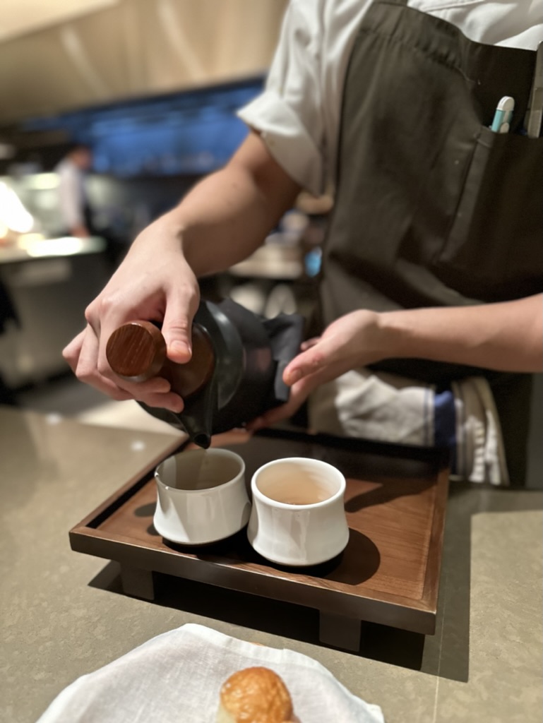 FFE644B1-BA0E-4EBF-BD2D-4CE0657AFE40_1_105_c