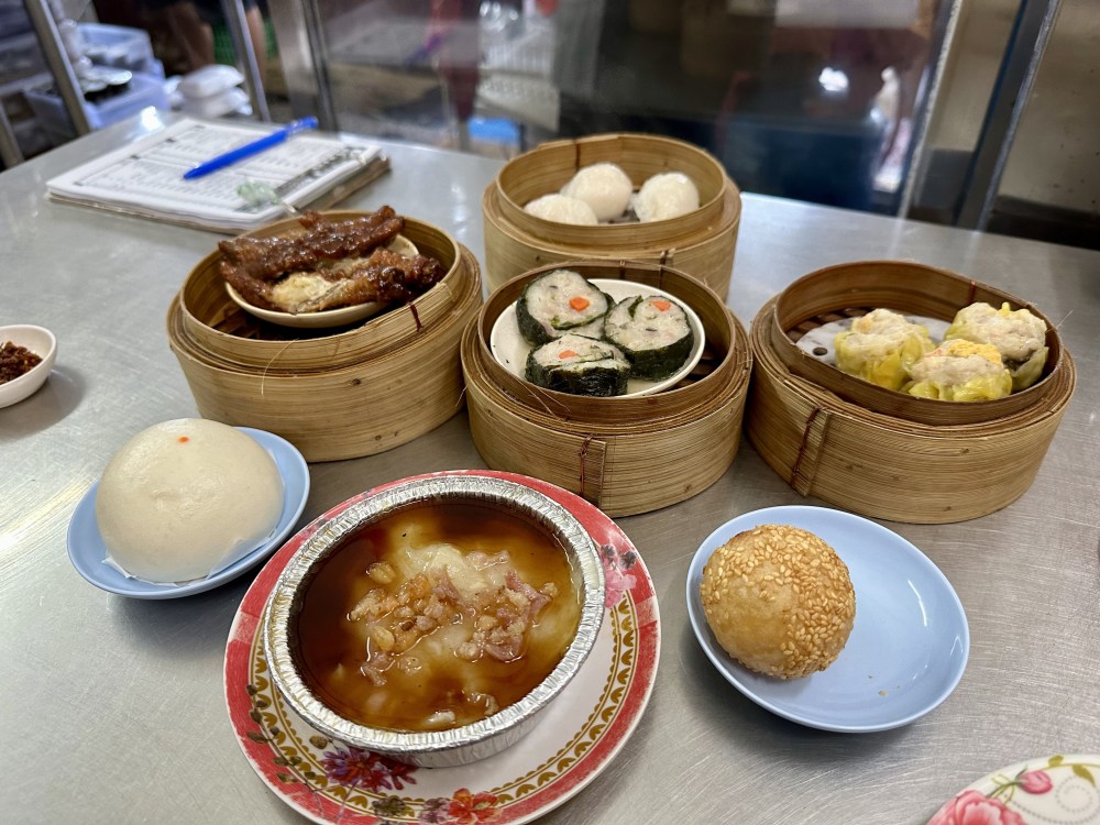 9A54628A-8EAE-4A64-9A21-FF086EE23FE2_1_201_a