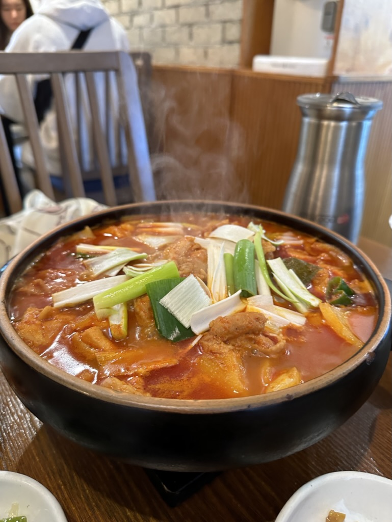 BB20970C-DCB8-4A6A-9906-FF1AFBB64B03_1_105_c