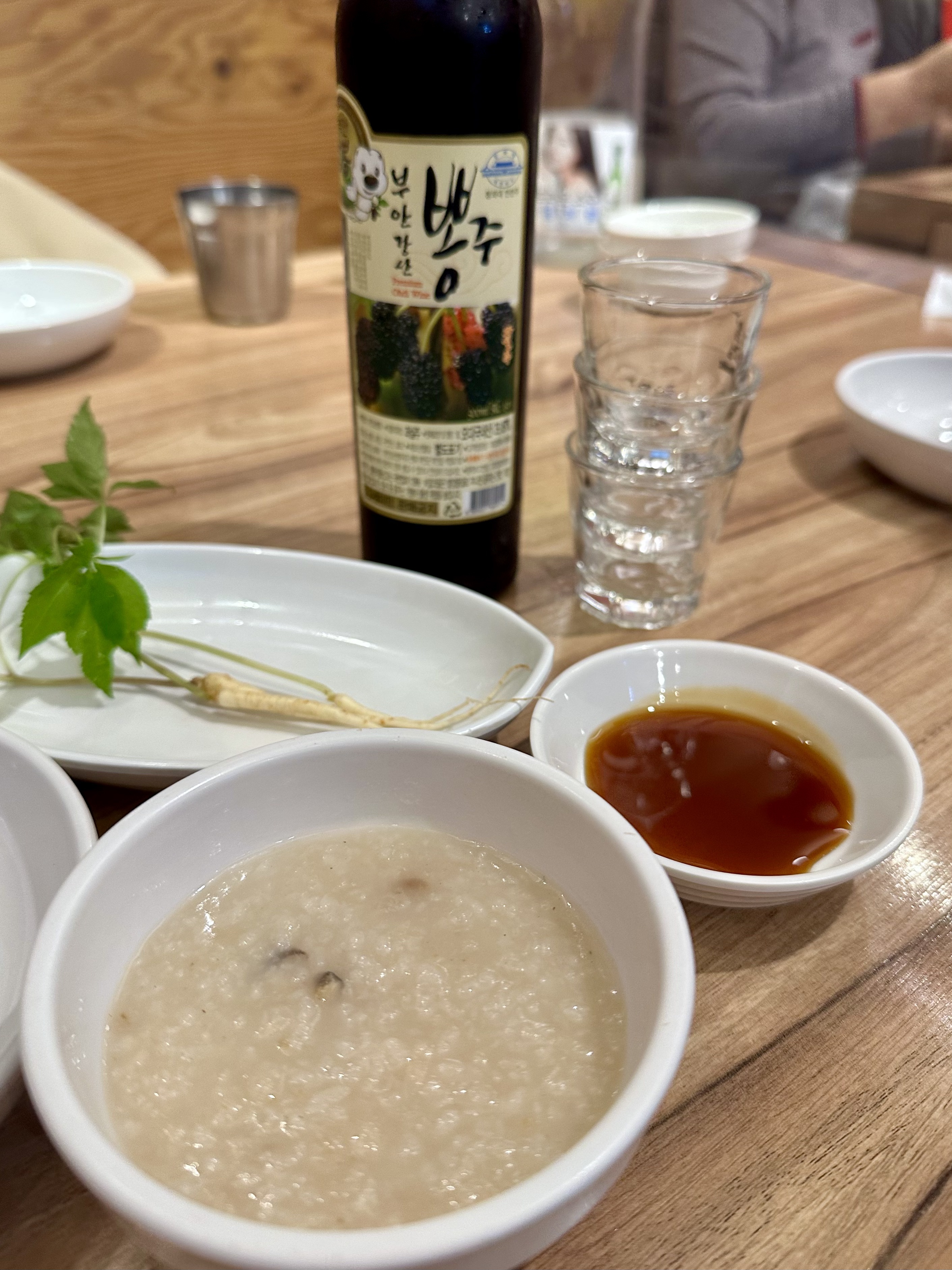 ECCF189A-B2EF-46CB-A611-58A40C3565A0_1_201_a