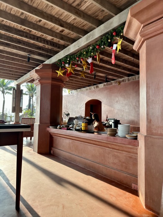 20E60F45-EE5C-4366-A182-890B49C6F1D5_1_201_a