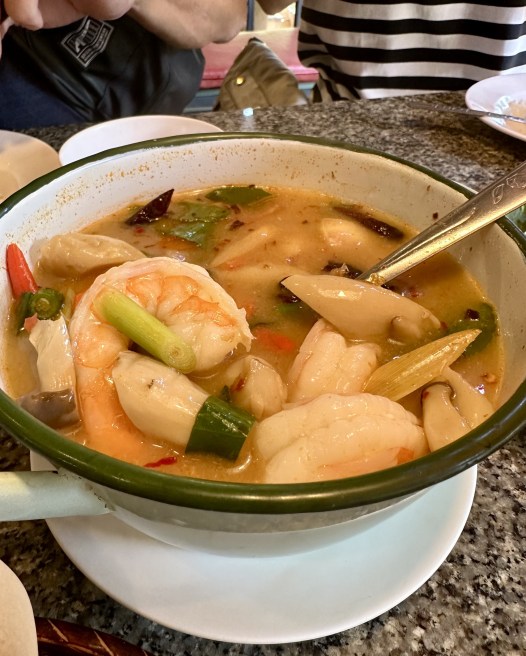 2FE6B1FB-FEF0-420F-BF7F-71DB53539C7E_1_201_a