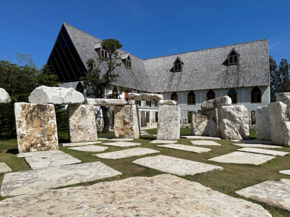 36CC81C4-07A9-4C43-87B5-CC30F0B62E07_1_105_c