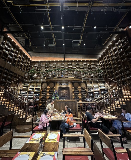 439F0622-96D5-4A01-95AB-1992542B8243