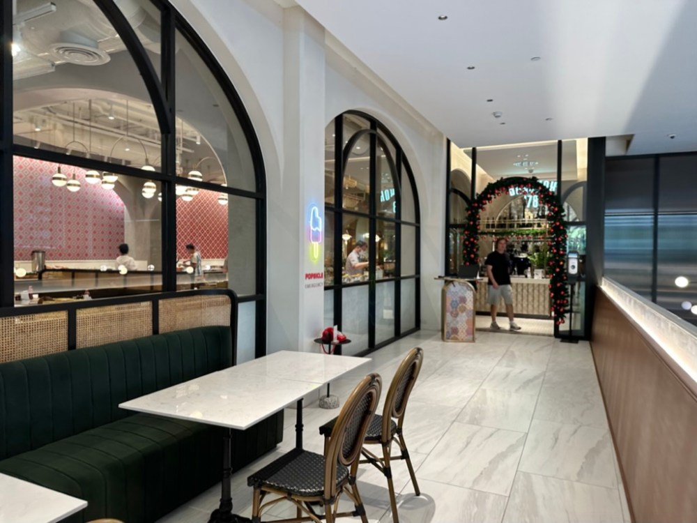 61A2A821-30D0-47CB-B088-2C077D5E1C30_1_105_c