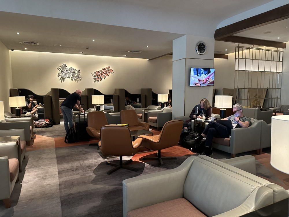 017DC638-4B12-4149-AB1B-4EF7F6C8D1E4_1_201_a