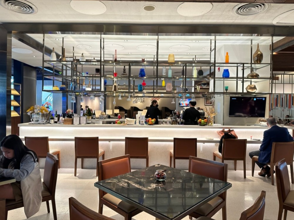 035AF9BE-201D-41CF-B2A8-AAA9A63D9C31_1_105_c