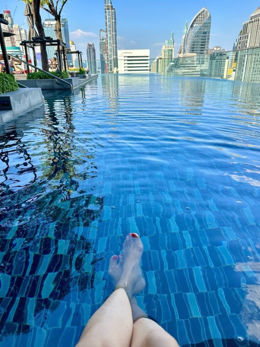 61250EAC-835D-49AA-82C2-83310AE6FF45_1_105_c