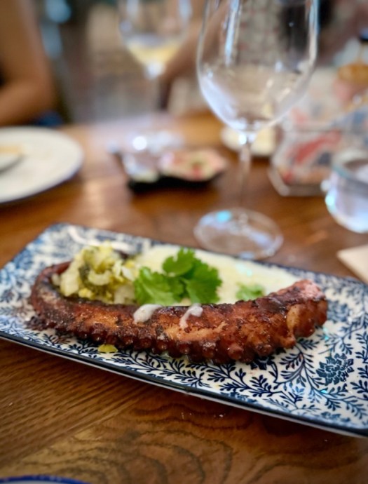 9AA83382-AFBC-43E1-A303-57257C8C4544_1_105_c