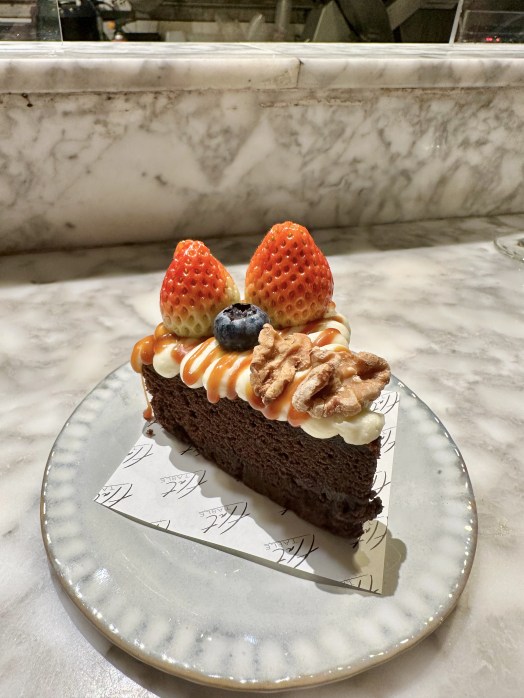 AF987C37-FBDA-4A81-9C76-25330CA66784_1_201_a