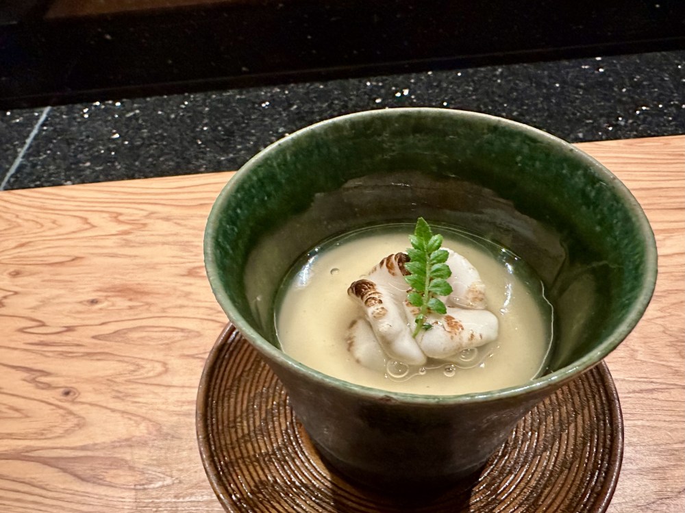 CD7FB4C8-501B-4AAF-AD18-806A3989F98C_1_201_a