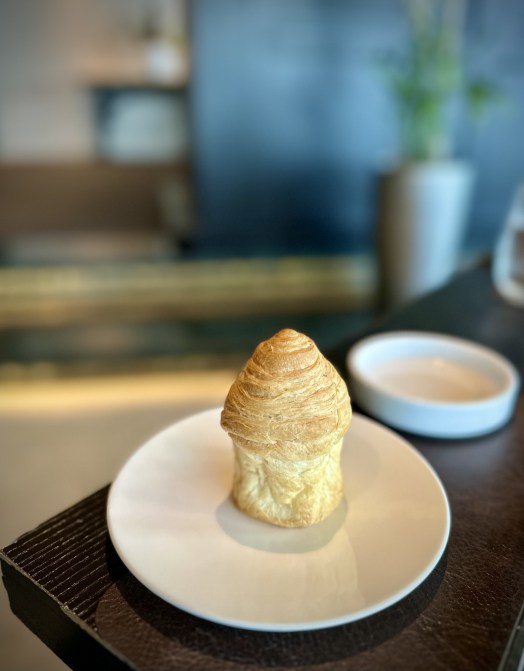 5F4CF832-23DC-468D-8973-7EA1773CD586_1_201_a