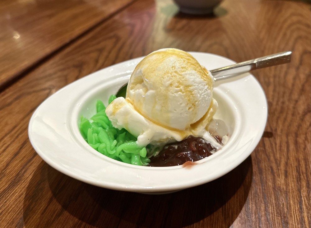 E70CF967-DE49-492D-949A-34BF3DB4F315_1_201_a