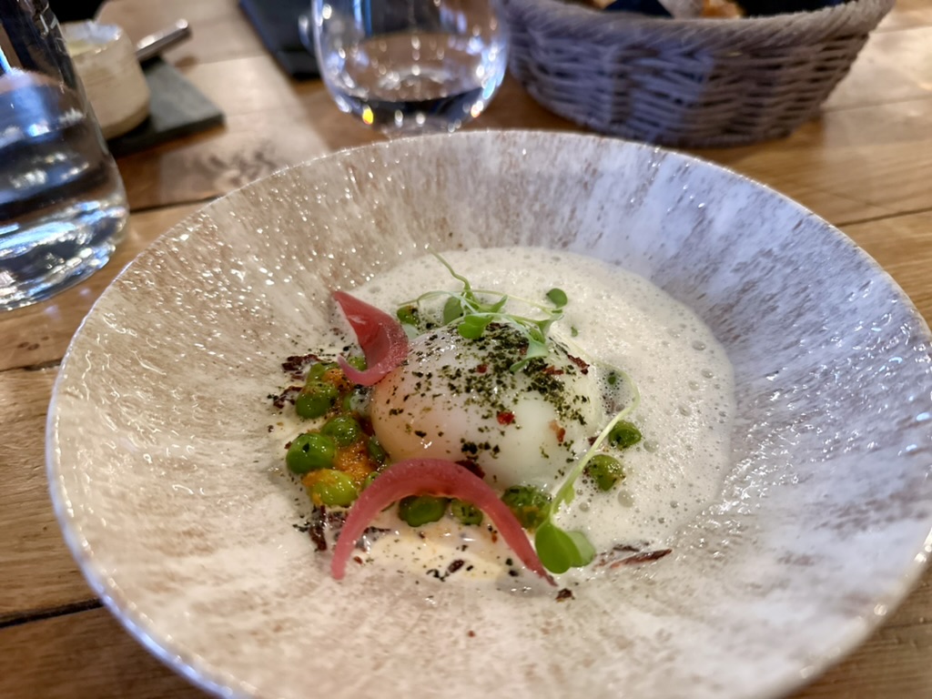 4803B9DF-FB20-4A12-90DF-A935468FBD18_1_105_c