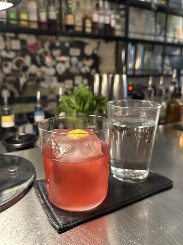 39D2558E-EC54-4FE2-B2AD-8C600D452DB5_1_105_c