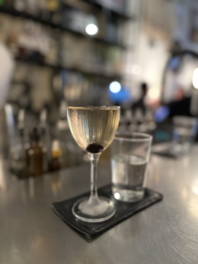 AA1EF20B-1EF9-4228-8CC0-A7A39D0A6D00_1_105_c